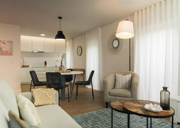 Welcome Buddy - Casa Urban Coastal
