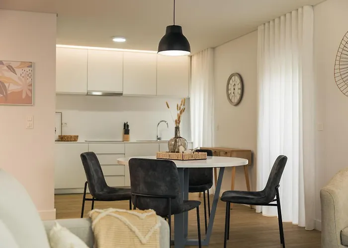 Welcome Buddy - Casa Urban Coastal