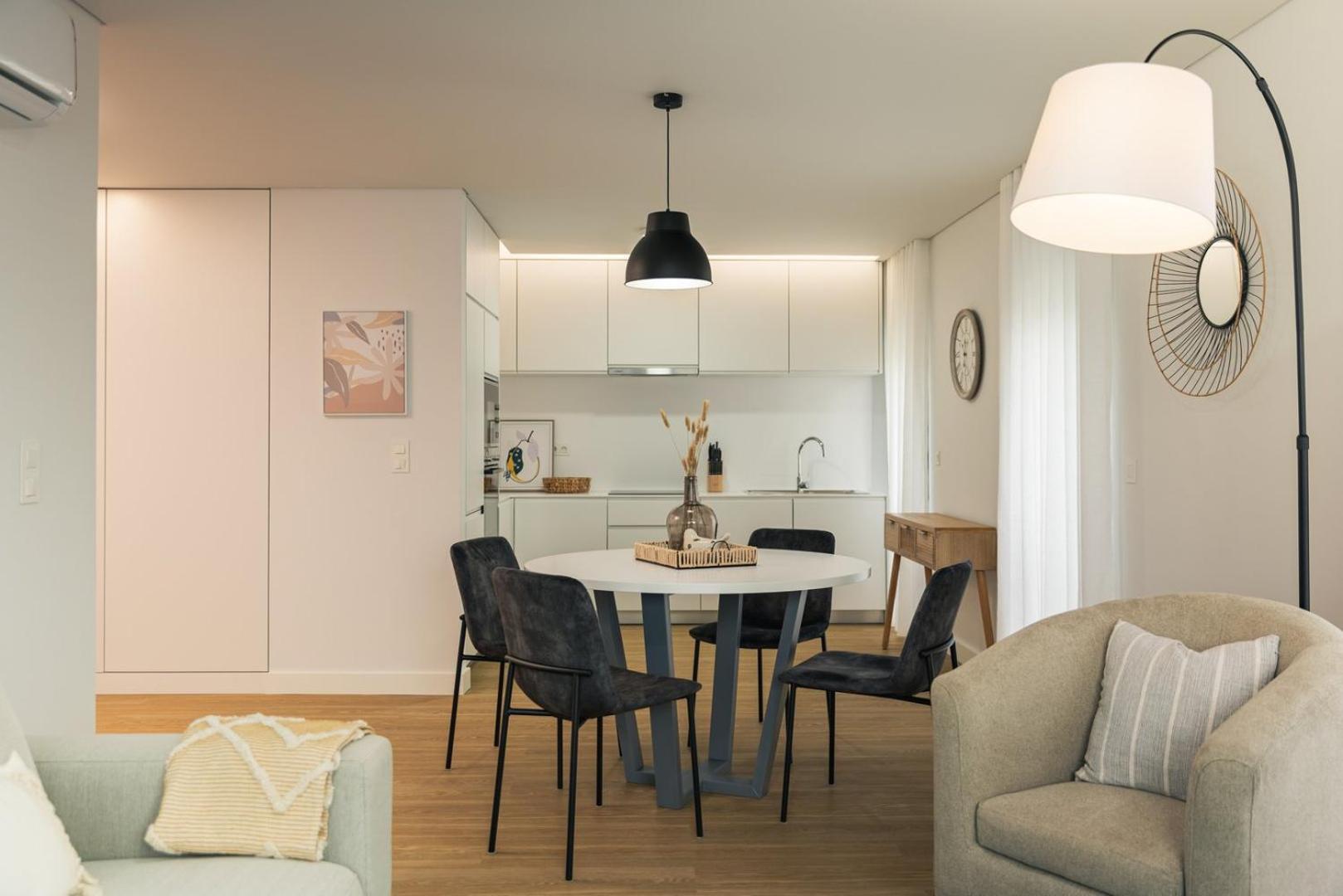 Welcome Buddy - Casa Urban Coastal